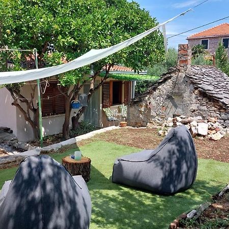 Holiday Home Jere Postira Εξωτερικό φωτογραφία