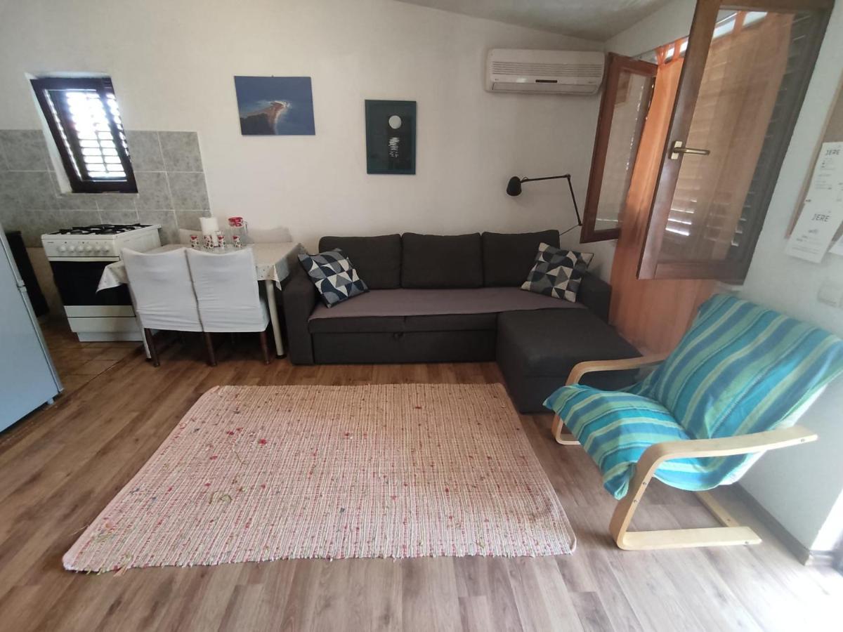 Holiday Home Jere Postira Εξωτερικό φωτογραφία