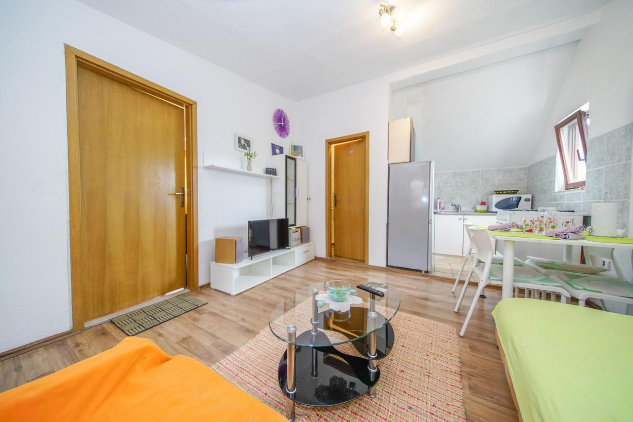 Holiday Home Jere Postira Εξωτερικό φωτογραφία